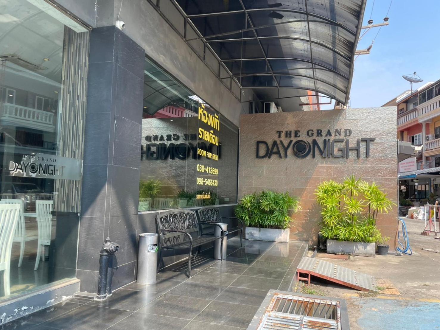 The Grand Day Night Hotel Pattaya Exterior foto