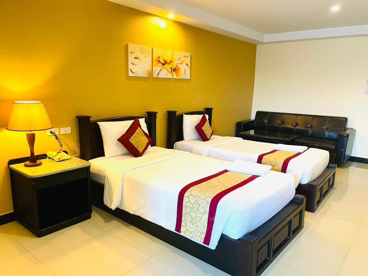 The Grand Day Night Hotel Pattaya Exterior foto